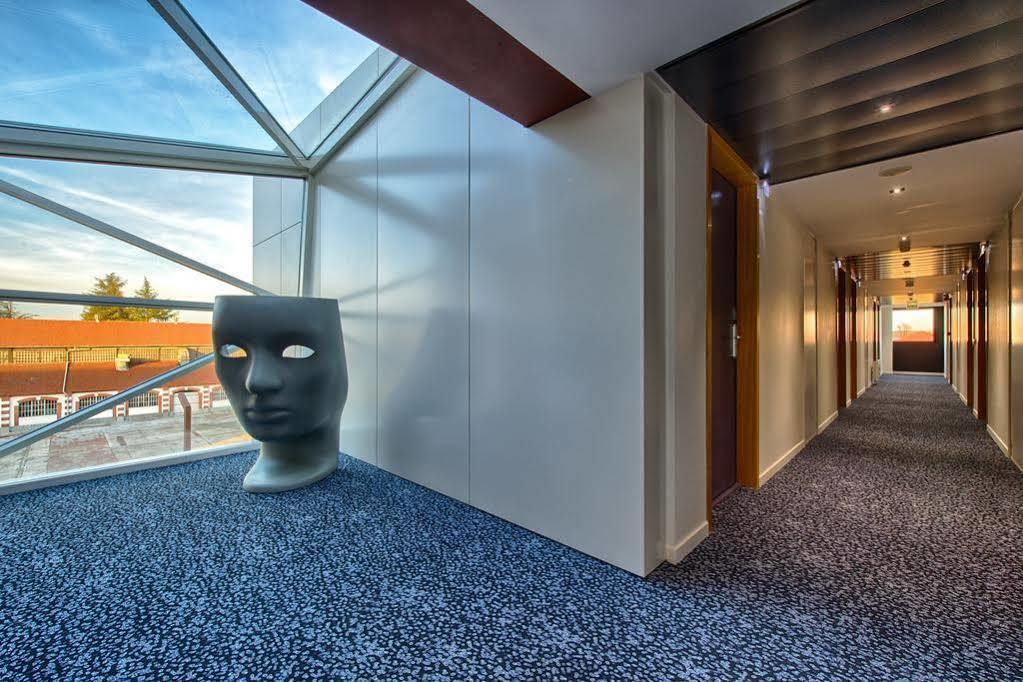 Nex Hotel Tarbes Eksteriør billede